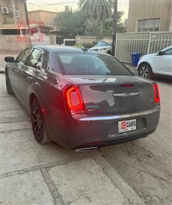 كرايسلر 300